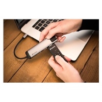 VERBATIM USB 3.0 Disk 32 GB - Zabezpečená klávesnica (R:160/W:130 MB/s) GDPR