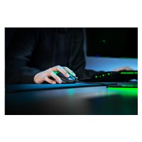 Myš RAZER DeathAdder V2, optická, rozlíšenie 20.000 dpi, USB, hybridné cloudové úložisko a integrovaná pamäť, RGB