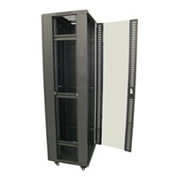 XtendLan 19" stojanový rozvaděč 42U 600x600, nosnost 800kg, skleněné dveře, plná záda, kolečka,černý