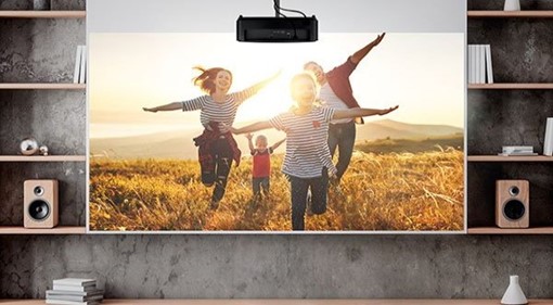 Obr. Optoma HD146X (E1P0A3PBE1Z2) naplní váš pokoj obrazem 1536537a