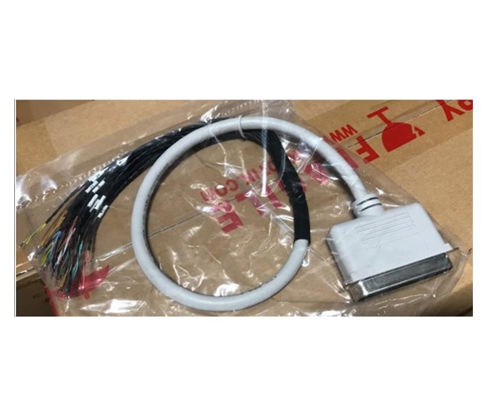 Kábel Telco brány Grandstream GXW42XX