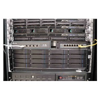 TP-Link D-TP226 - Držák do racku pro TL-SG108-M2/TL-SX105/ER7206/ER7212PC/ER707-M2, šedý