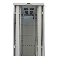 LEXI-Net 19" stojanový rozvaděč 42U 800x800 rozebiratelný, ventilační jednotka, termostat, kolečka, 600kg, sklo, šedý