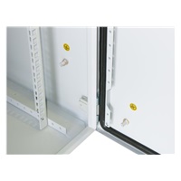 XtendLan 19" venkovní vodotěsný rozvaděč 20U 600x450, krytí IP55, nosnost 65kg, 3-bodový zámek, šedý