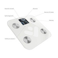 TrueLife FitScale W7 BT - Bioelektrická impedanční bluetooth váha - bílá