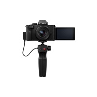 Panasonic Lumix DC-G100D + Lumix G Vario 12-32mm f/3,5-5,6 ASPH + stativ grip SHGR2