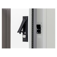 TRITON 19" stojanový rozvaděč 18U/600x600