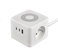 Viking síťový adaptér YC23L, 2x 230 V, 1x USB-A, 2x USB-C, dotykové světlo, délka 1,4 m, bílá