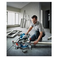Bosch GCM 216 kapovací a pokosová pila