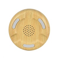 Rabbit & Friends Lampička ptáček s reproduktorem | Bílá