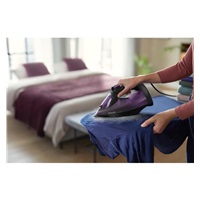 Philips Series 5000 DST5030/80 napařovací žehlička, 2400 W, Drip Stop, fialová