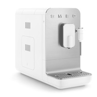 BAZAR - SMEG BCC12WHMEU automatický kávovar, 1350 W, 19 bar, vestavěný mlýnek, 1.4 l nádoba na vodu, opraveno