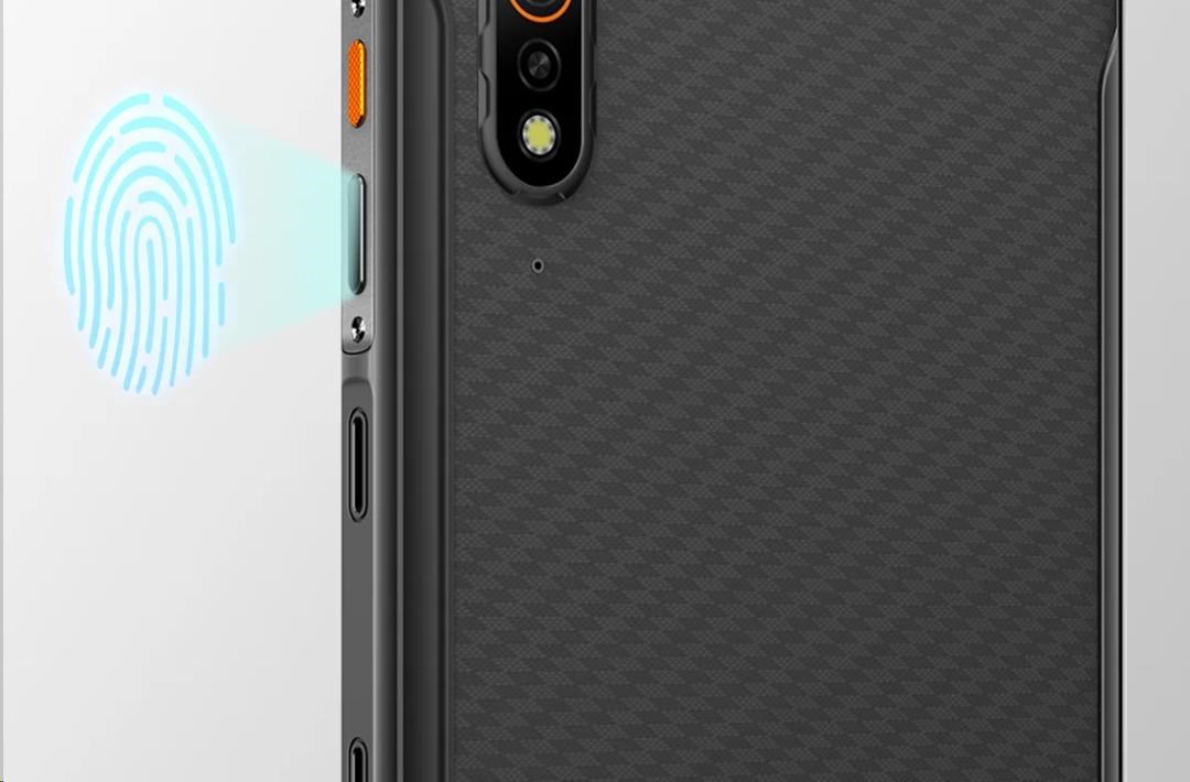 Obr. S čítačkou odtlačkov prstov 1778587i