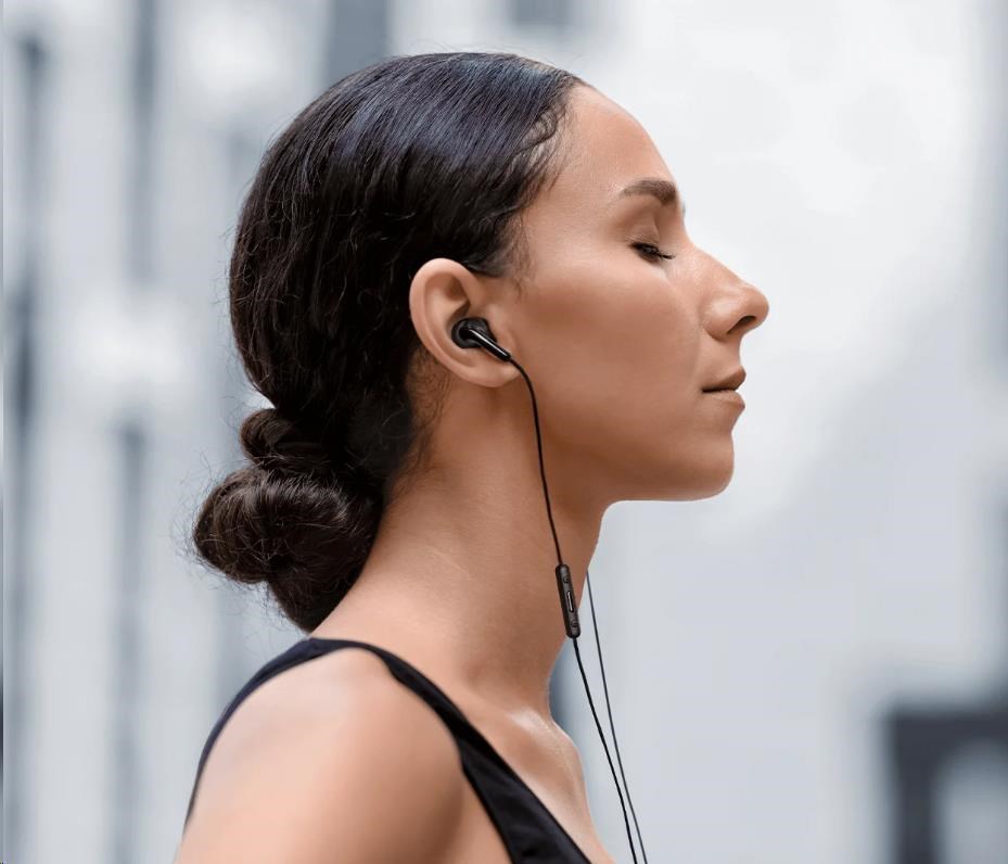 Obr. HD mikrofon pro potlačení hluku během hovorů 1795674c