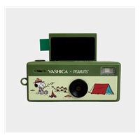 YASHICA Funtastic Keychain Camera (Snoopy's Summit)