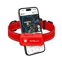 SATELLAI Collar Go M - GPS lokátor, komunikátor a monitor zdraví, červený