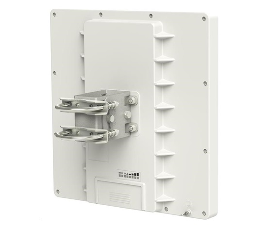 MikroTik RouterBOARD QRT 5, 600MHz CPU, 64MB RAM, 1x LAN, integ. 5GHz Wi-Fi, 17dBi 2x2MIMO, vrátane. L4