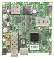 MikroTik RouterBOARD RB922UAGS-5HPacD,720MHz CPU,128MB RAM, 1x LAN, 1x SFP slot, 1xminiPCIe slot + SIM, vrátane.L4