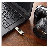 VERBATIM Flash disk 128 GB Store ‘n‘ Go, SSD Vx400, USB 3.0, strieborná